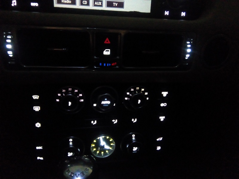 Приборная панель Land Rover Range Rover Vogue klimat